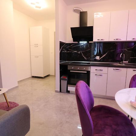Klaudia Apartment Pula Luaran gambar